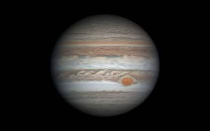 La sonda Juno svela i segreti di Giove