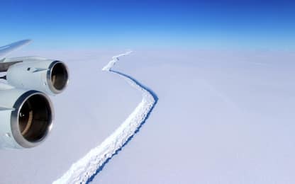 Antartide, si avvicina il distacco del maxi iceberg