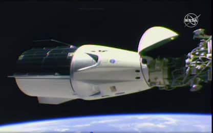 Crew Dragon, la capsula si è agganciata alla Stazione Spaziale