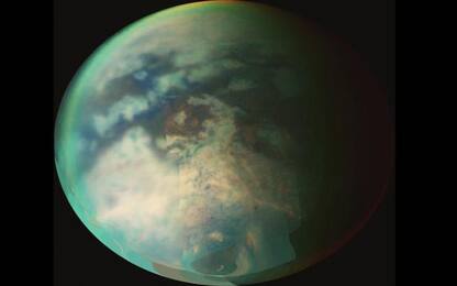 Nasa: un drone esplorerà Titano, la luna più grande di Saturno