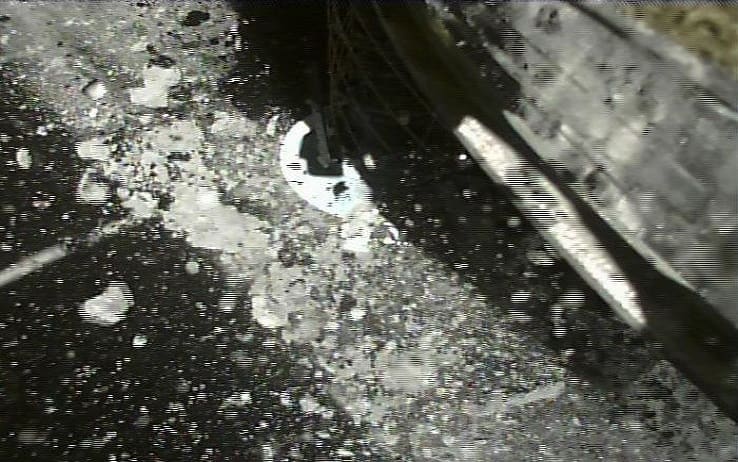 La sonda Hayabusa 2 sull'asteroide Ryugu