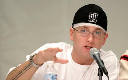 Eminem dona a vittime degli uragani il risarcimento del National Party