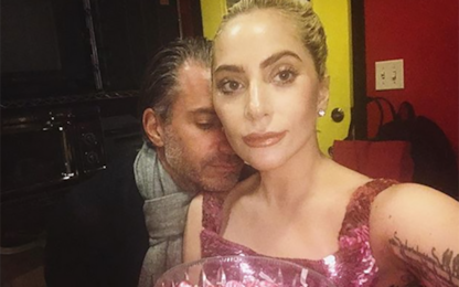 Lady Gaga pubblica uno scatto con il fidanzato