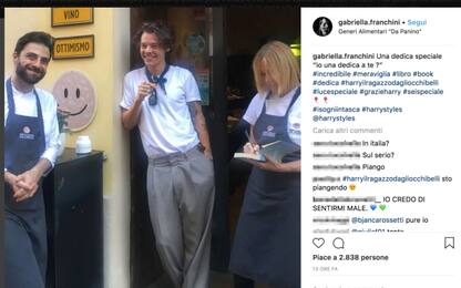 Modena, Harry Styles pranza in un ristorante della città 