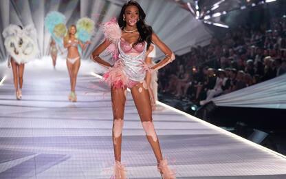 Victoria's Secret Fashion Show, no a modelle Lgbt e curvy: è polemica