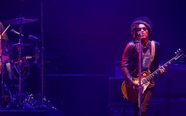 Auguri Lenny Kravitz, la rockstar compie 55 anni. FOTO