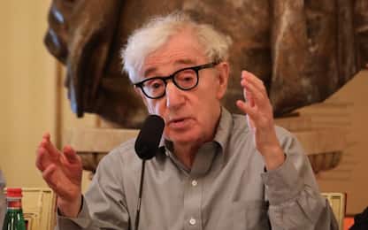 Woody Allen pubblica la sua autobiografia e nega abusi sulla figlia