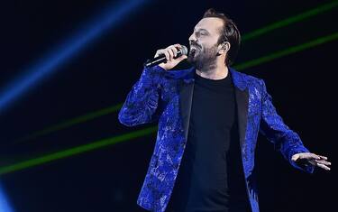Morto papà di Cesare Cremonini, il figlio: "Non smetterò di cantarti"