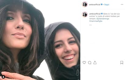 Ambra Angiolini, selfie con la figlia Jolanda su Instagram