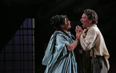 Tosca alla Scala, grande attesa per la prima in scena oggi a Milano