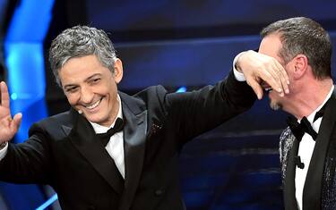 foto-hero-sanremo-prima-serata-meme-ansa