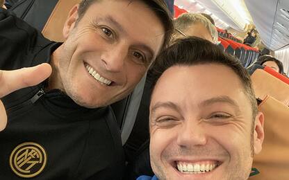 Tiziano Ferro, selfie con l'ex capitano dell'Inter Javier Zanetti