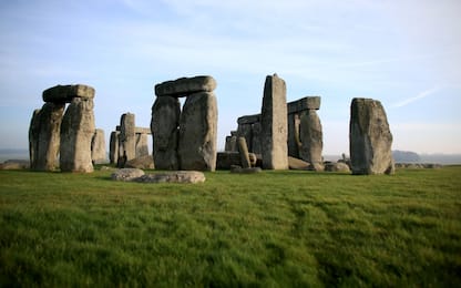 Stonehenge, scoperti monoliti vicino allo storico luogo sacro