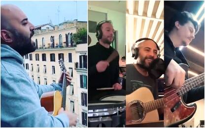 Flashmob coronavirus, Giuliano Sangiorgi canta dal balcone. VIDEO
