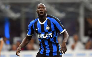 Lukaku: "Razzismo? Ai prossimi cori risponderò, ma non esco dal campo"