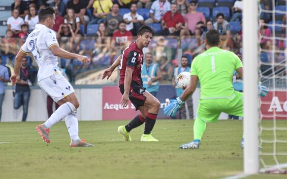 Serie A Cagliari Verona 1 1 Gol E Highlights Della 6 Giornata Sky Tg24 Serie A Cagliari Verona 1 1 Gol E Highlights Della 6 Giornata Sky Tg24