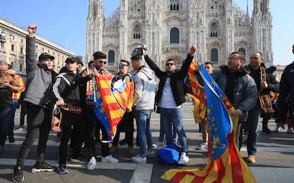 Atalanta-Valencia, attesa dei tifosi spagnoli a Milano. FOTO