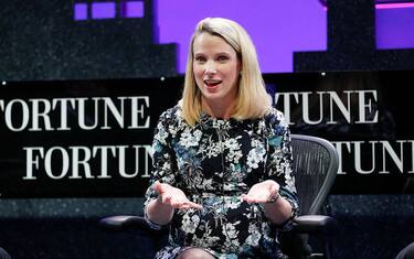 Yahoo, liquidazione d'oro per Mayer: 23 milioni alla ceo uscente