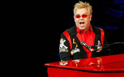 Elton John cancella due date per il matrimonio di Harry e Meghan