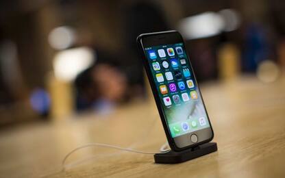 Apple, stop a vendite iPhone 7 e 8 in Germania rispettato in parte