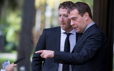 Getty_Images_Mark_Zuckerberg_e_Dimitry_Medvedev