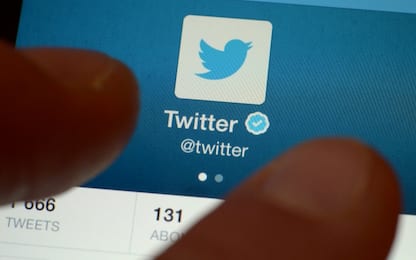 Twitter, le nuove regole contro molestie sessuali e violenza