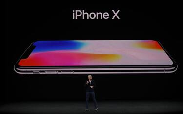 GettyImages_iPhoneX_presentazione