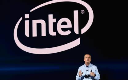 Sicurezza processori, Intel: entro fine gennaio aggiornamento dei chip