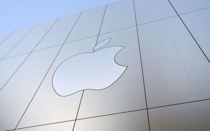 iPhone X, Apple dimezza la produzione da 40 a 20 milioni di pezzi