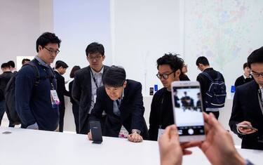 Oppo svela la super fotocamera con zoom ottico 10x per smartphone