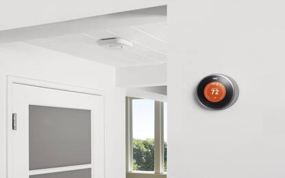 Google lancia Nest Thermostat E per il riscaldamento intelligente