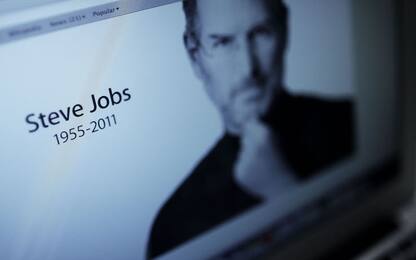 Sette anni fa moriva Steve Jobs: la biografia di Mr. Apple