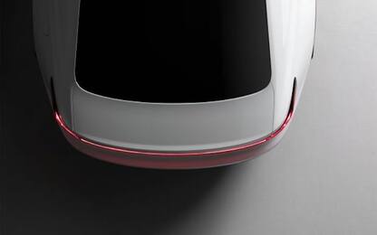 Volvo sfida Tesla: Polestar 2, auto elettrica e basata su Android