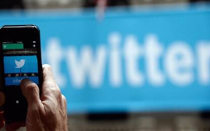 Twitter in chiaroscuro: bene i ricavi ma crollano gli utenti