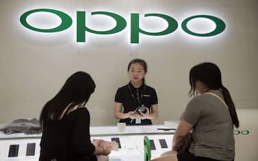 Oppo, presentate le nuove cuffie true wireless Enco W51 e la Oppo Band
