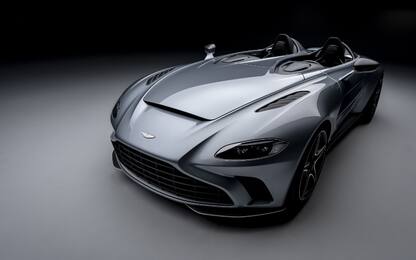 La nuova Aston Martin V-12 Speedster senza parabrezza. FOTO