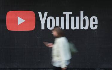 YouTube e video estremi: l’algoritmo migliora, ma non su tutti i temi