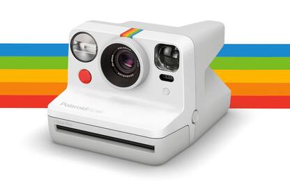 Polaroid Now: ecco la nuova fotocamera analogica istantanea