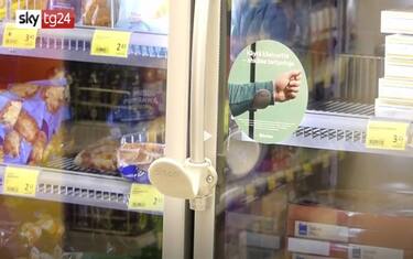 Finlandia, testate porte freezer che si aprono col gomito